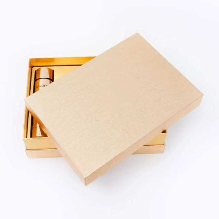 Cosmetic Packaging Box With Magnetic Lid