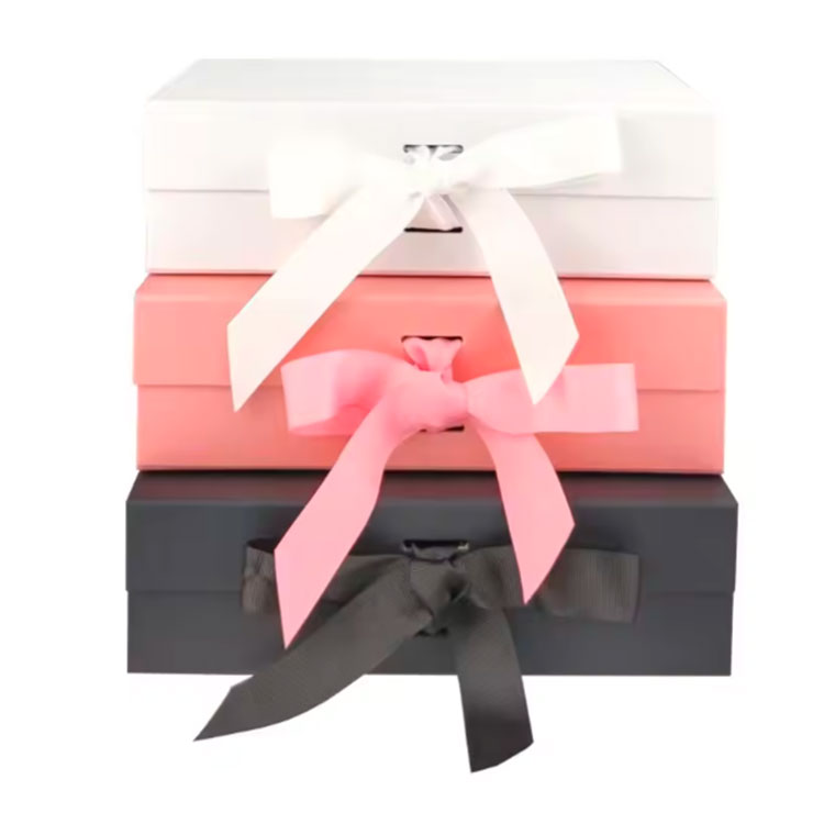 Paper Packaging Gift Box With Ribbon